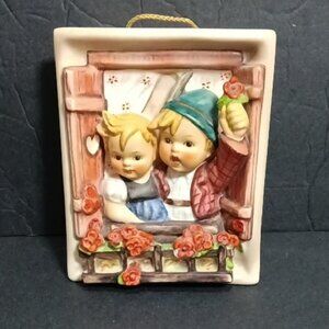 Vintage Hummel Goebel Charming Ceramic Hanging Wall Plaque "Vacation Time #125"